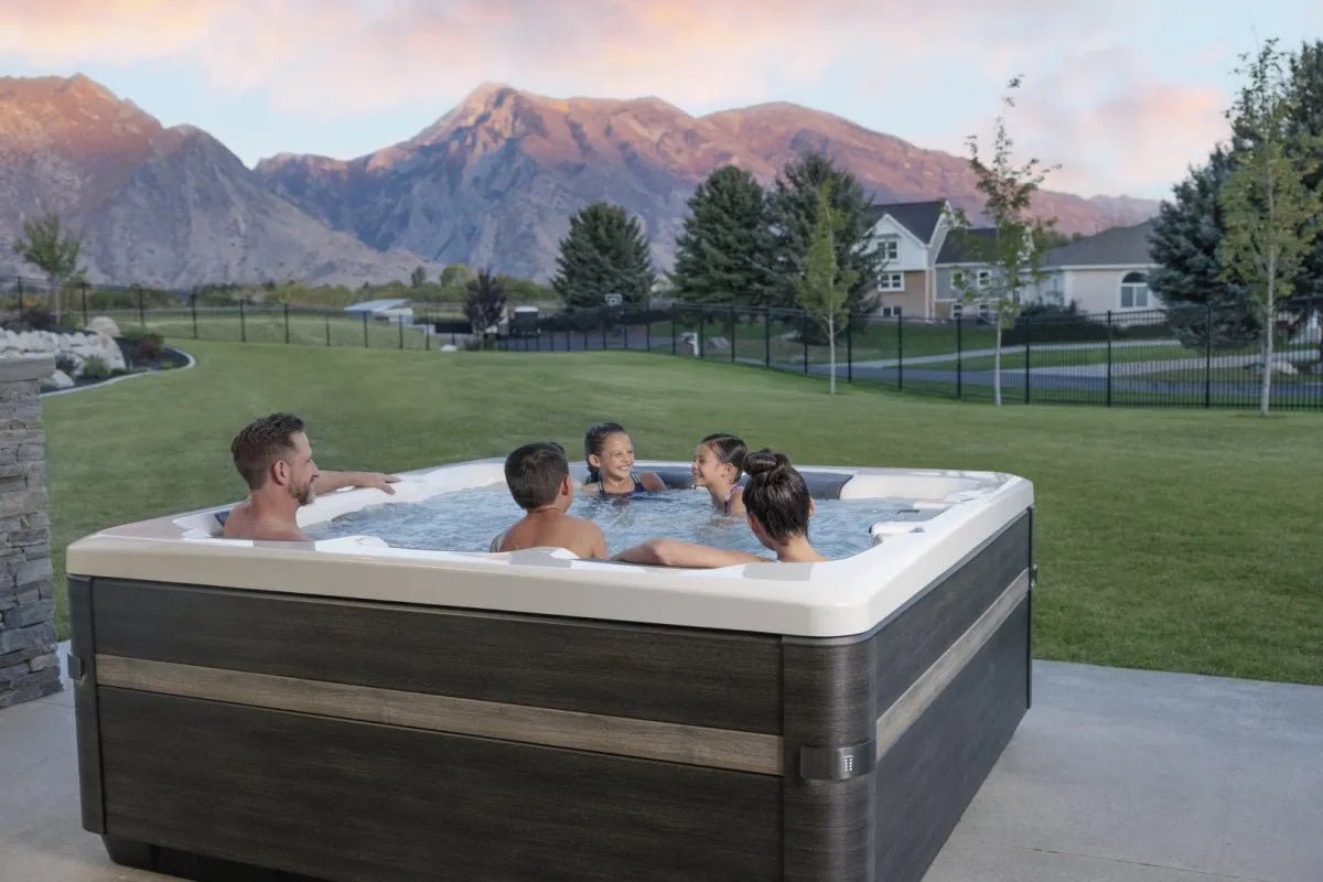 Bullfrog Hot Tub Covers - Spa-Migo Hot Tub Covers