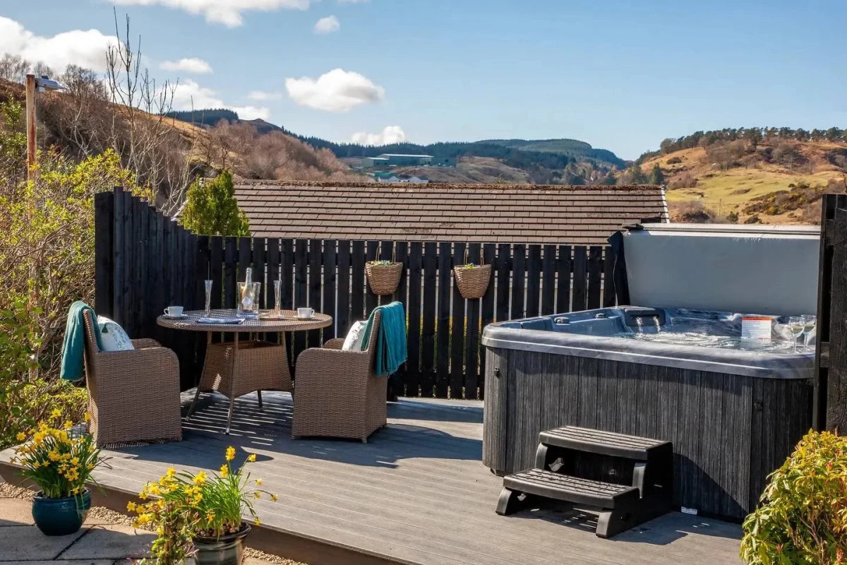 Artesian Spas Hot Tub Covers - Spa-Migo Hot Tub Covers