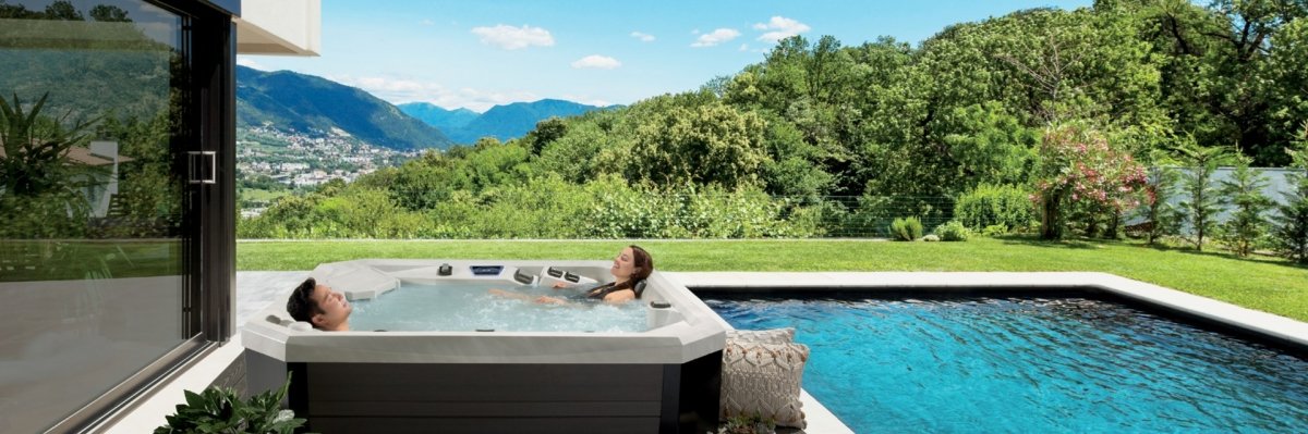 Marquis Spas Hot Tub Covers - Spa-Migo Hot Tub Covers